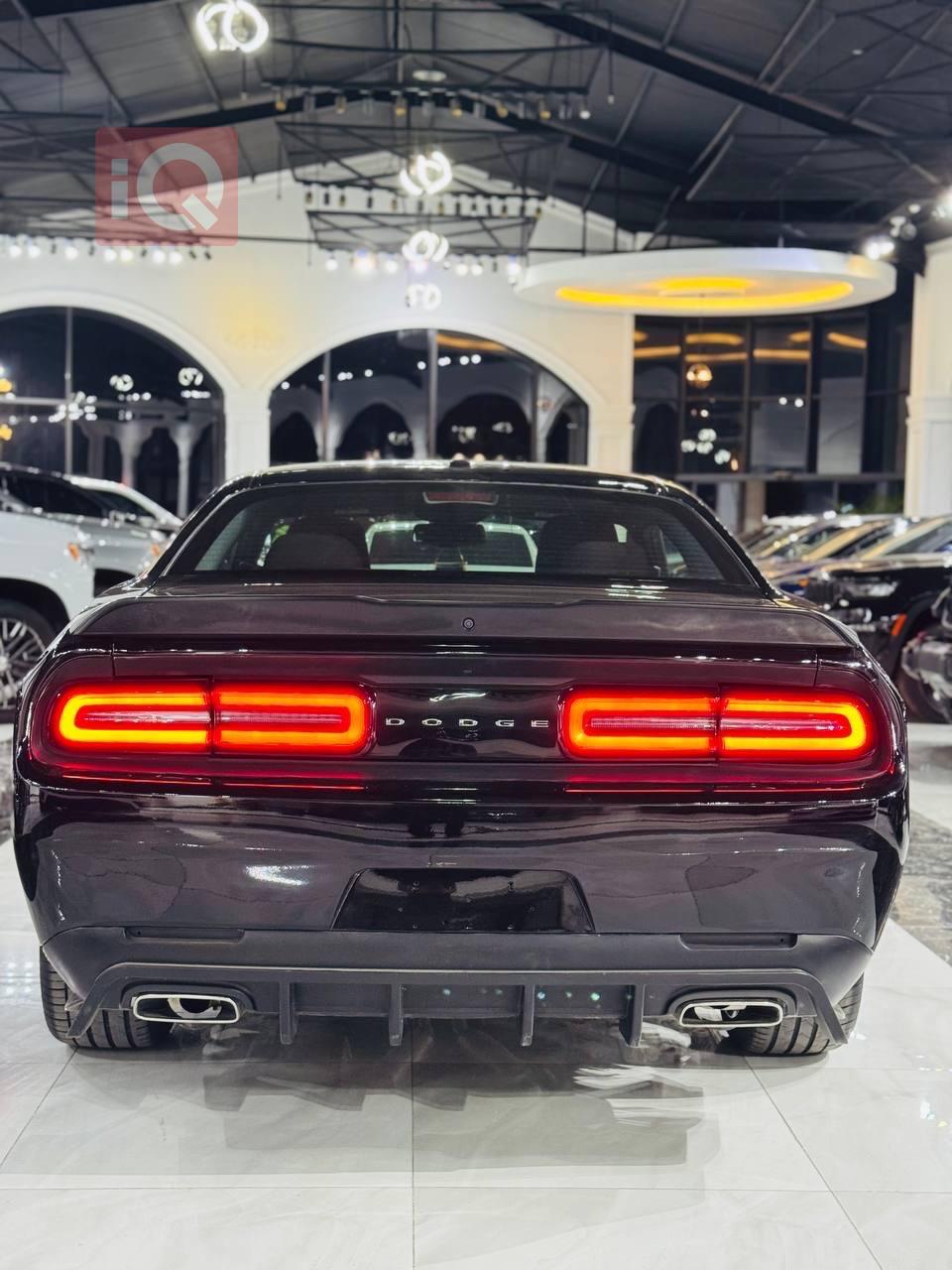 Dodge Challenger